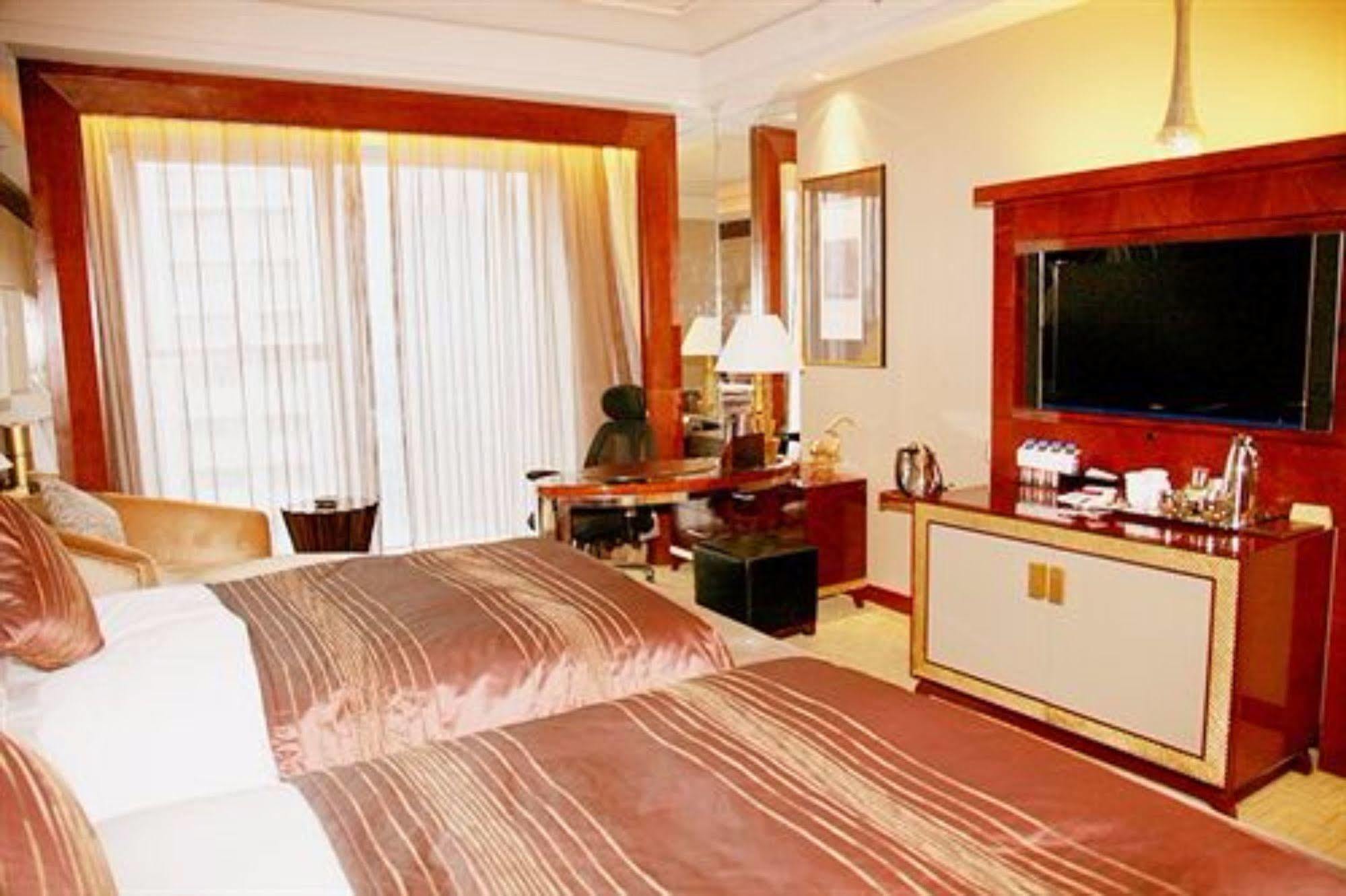 Langfang International Hotel Bagian luar foto